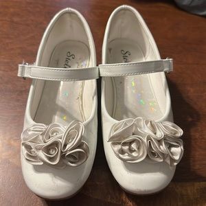 Stella flower girl white dress shoes size 12.